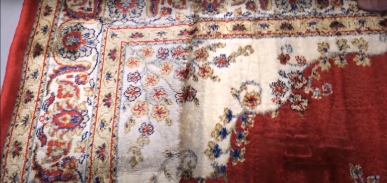 Read more about the article How To Clean Your Room Sized Rug